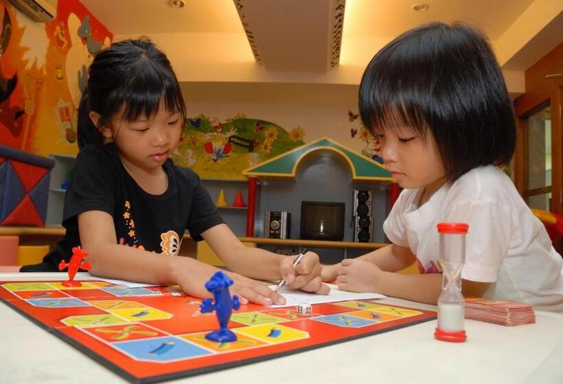 Nexus Resort & Spa Karambunai