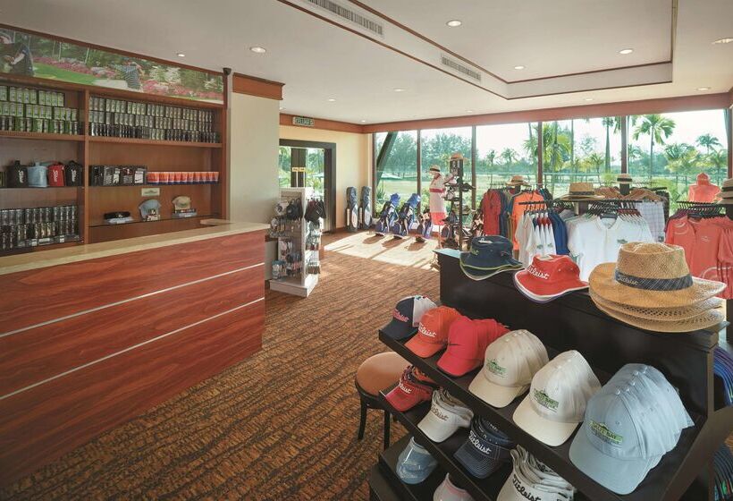 אתר נופש Shangri La Rasa Ria, Kota Kinabalu