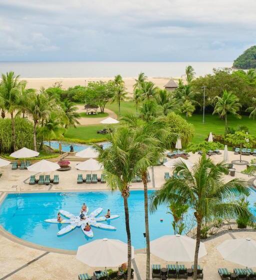 אתר נופש Shangri La Rasa Ria, Kota Kinabalu