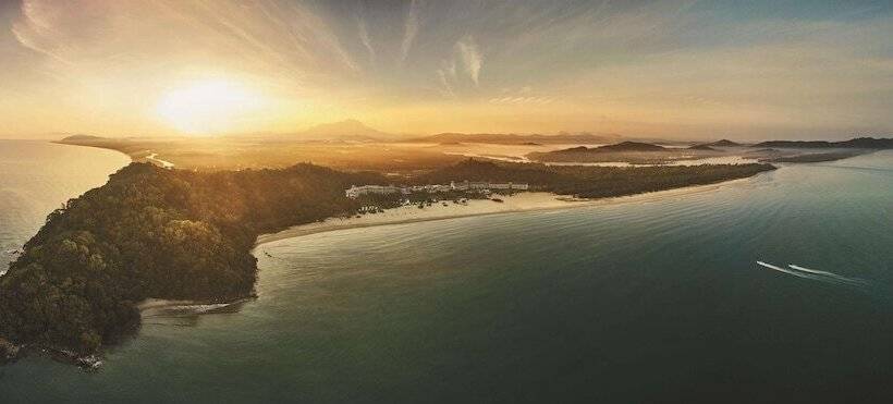 אתר נופש Shangri La Rasa Ria, Kota Kinabalu