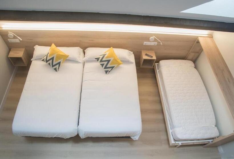 客栈  Posada De Roncesvalles