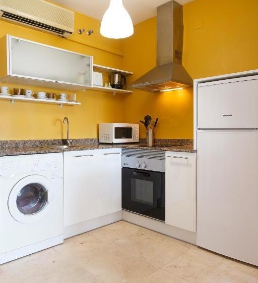 Uhc Michelangelo Apartments