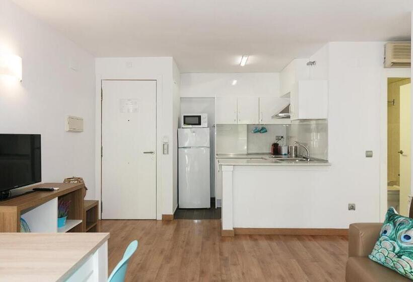 Uhc Michelangelo Apartments