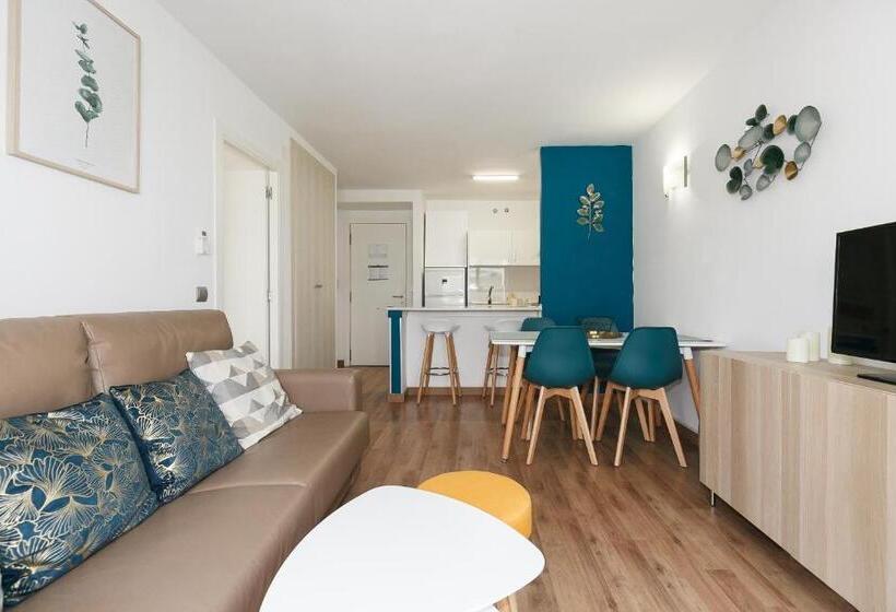 Uhc Michelangelo Apartments