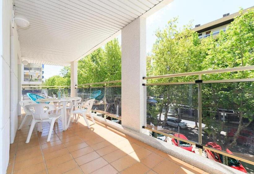 Uhc Michelangelo Apartments