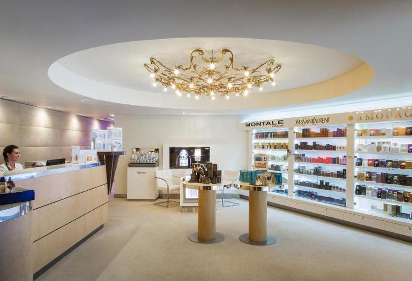 Beach Hotel Noordwijk