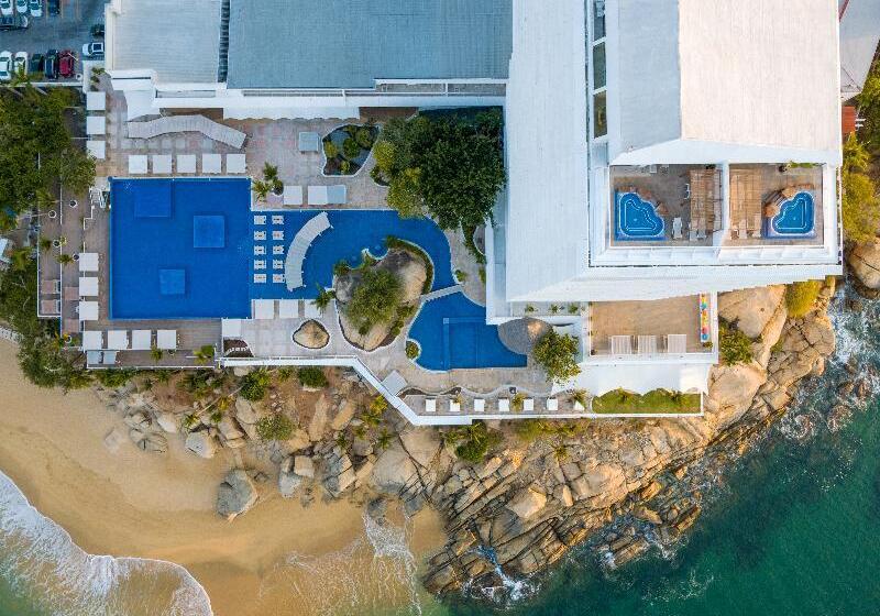 Fiesta Americana Acapulco Villas