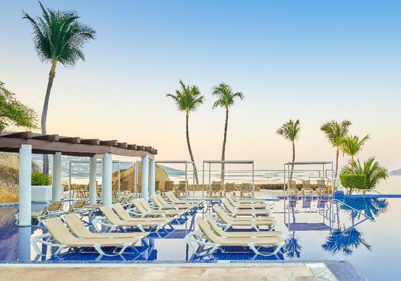 Fiesta Americana Acapulco Villas