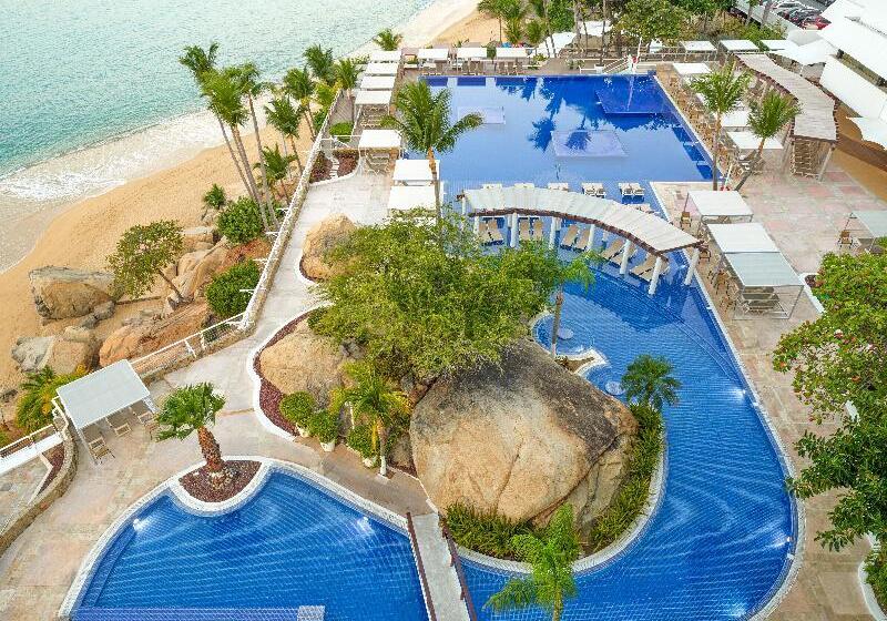 Fiesta Americana Acapulco Villas