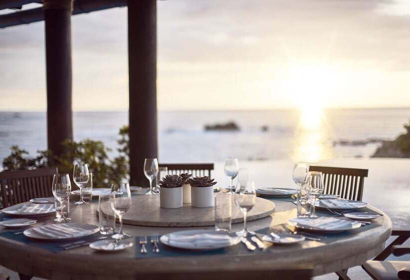 Four Seasons Resort Punta Mita