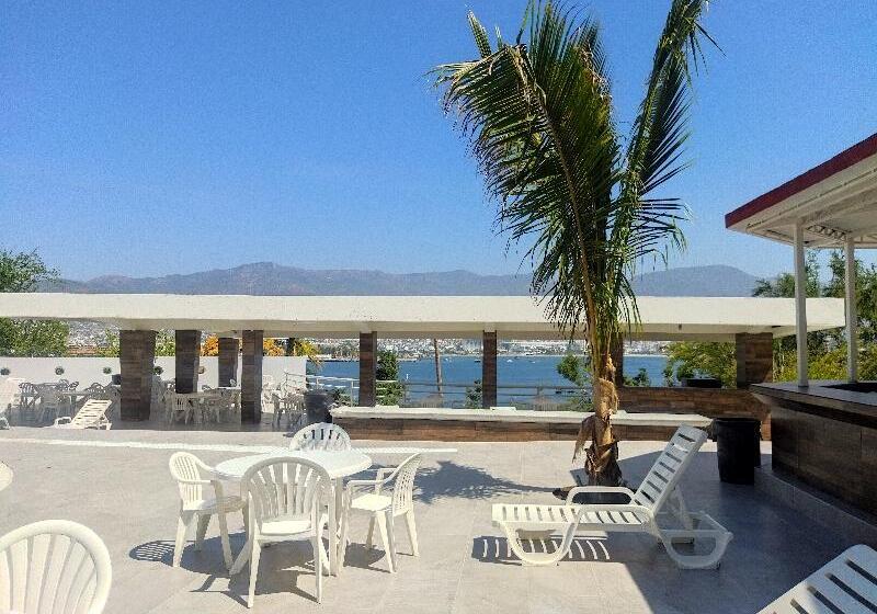 فندق Aristos Acapulco