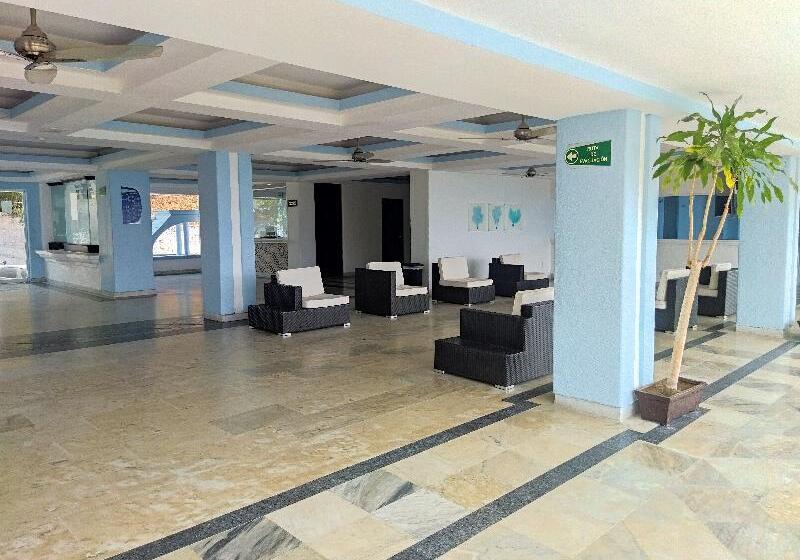 فندق Aristos Acapulco