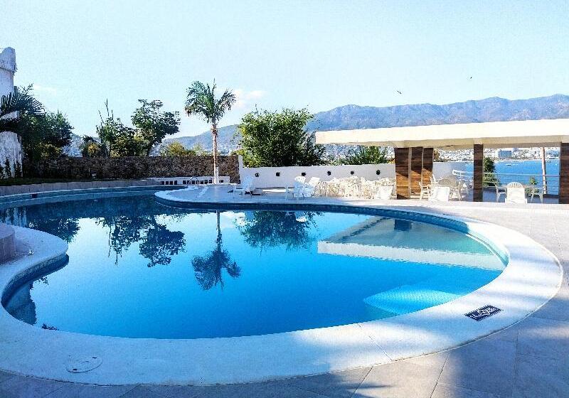 فندق Aristos Acapulco