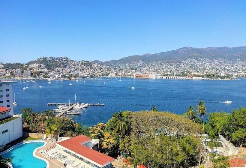 فندق Aristos Acapulco