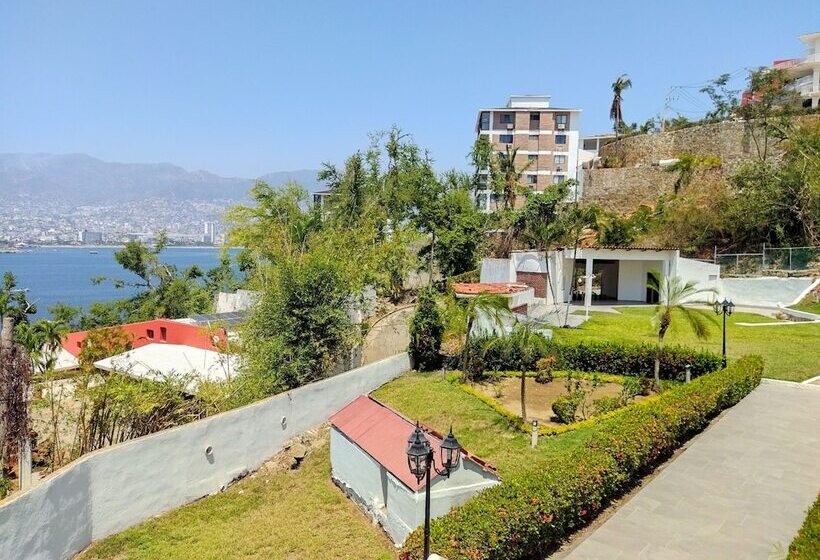 فندق Aristos Acapulco