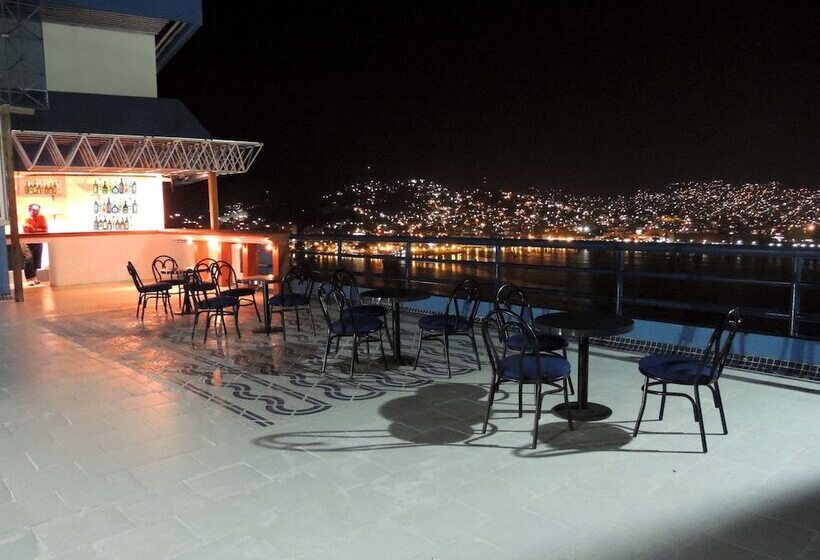 فندق Aristos Acapulco