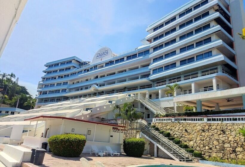 فندق Aristos Acapulco