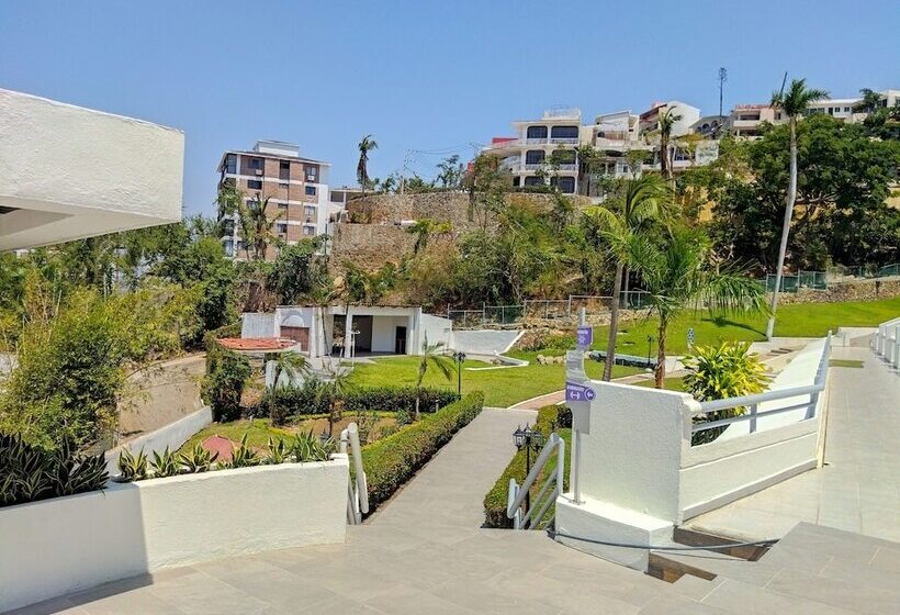 فندق Aristos Acapulco