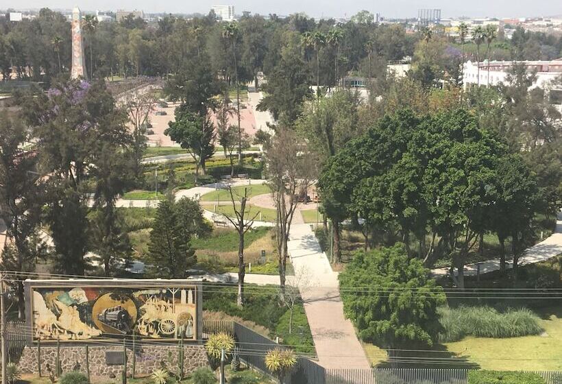 ホテル Best Western Plus Plaza Florida & Tower