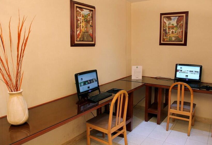 ホテル Best Western Plus Plaza Florida & Tower