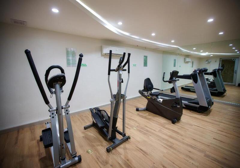 酒店 Continental Caribe Bay