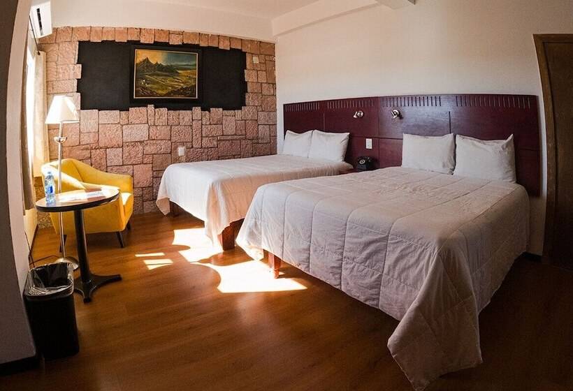 בית מלון כפרי Casablanca