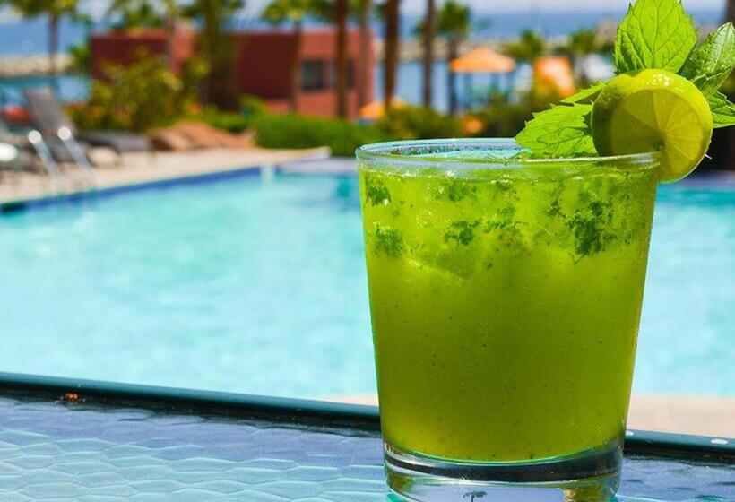 ホテル Coral & Marina