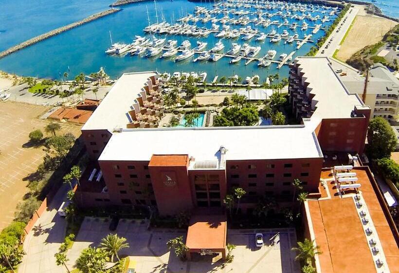 ホテル Coral & Marina