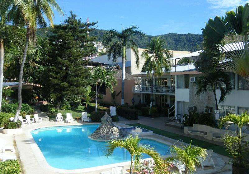 Отель El Tropicano