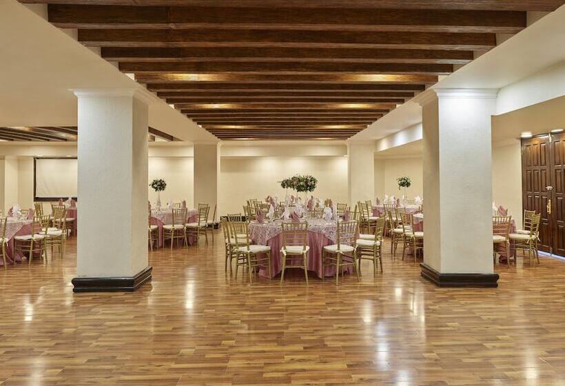 هتل Fiesta Americana Aguascalientes