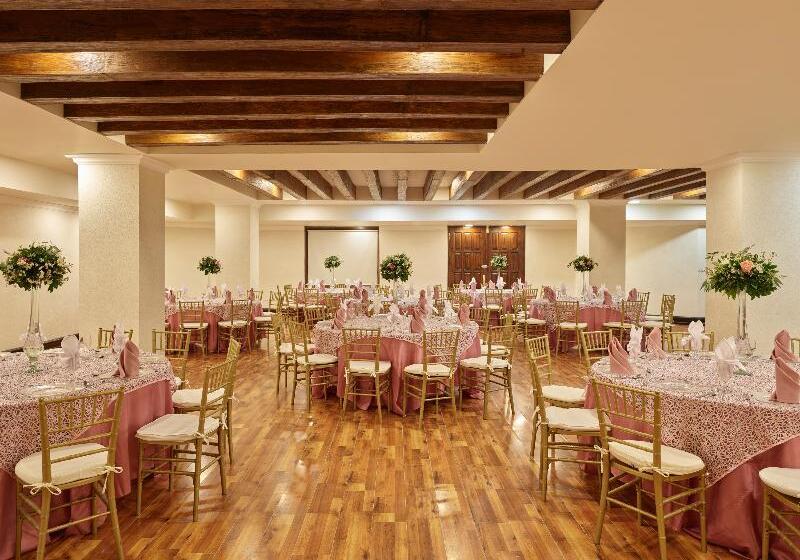 هتل Fiesta Americana Aguascalientes