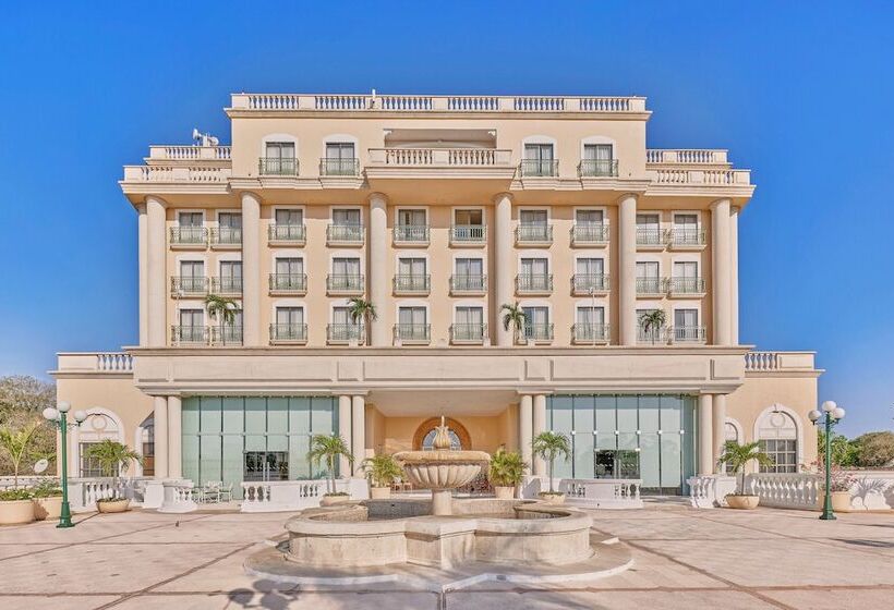 فندق Fiesta Americana Merida