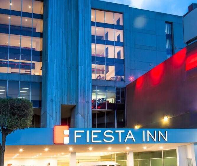 ホテル Fiesta Inn Tlalnepantla