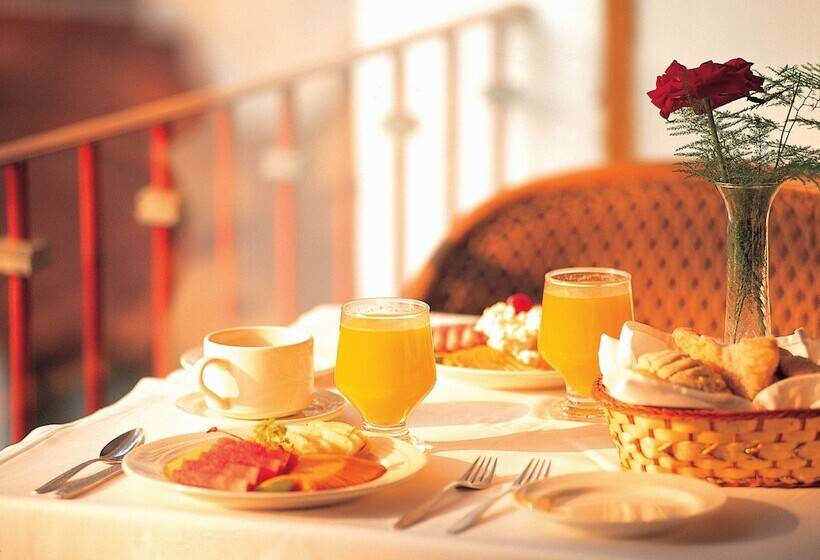 ホテル Fiesta Inn Xalapa