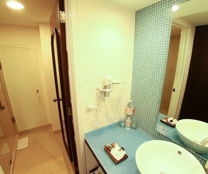 酒店 Fiesta Inn Xalapa