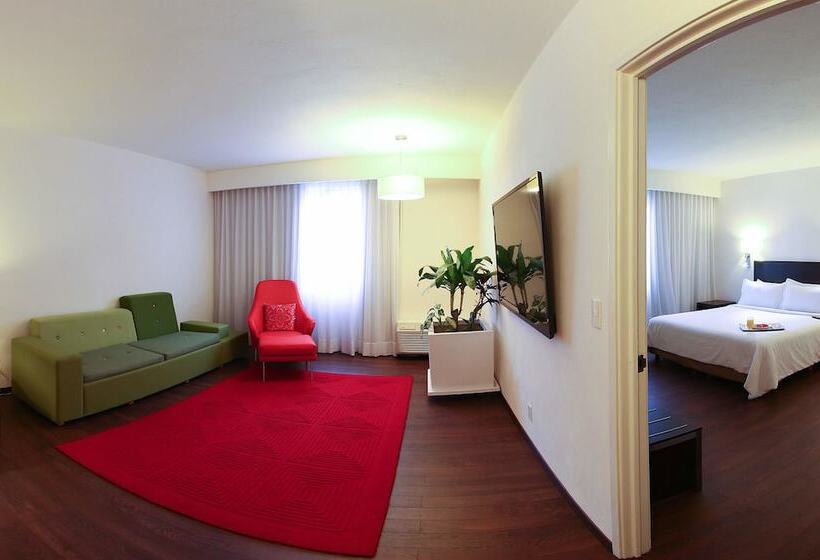 酒店 Fiesta Inn Xalapa