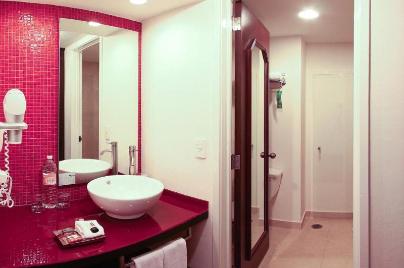 ホテル Fiesta Inn Xalapa