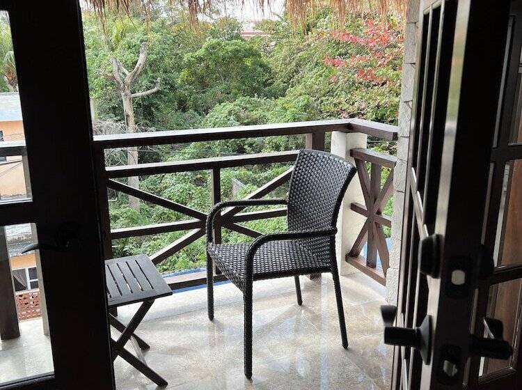 בית מלון כפרי Flamingo