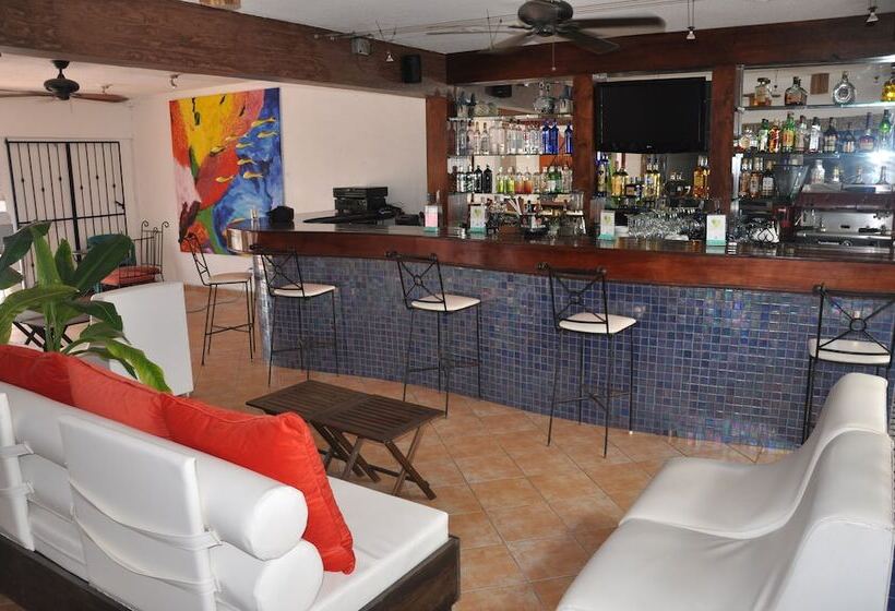 בית מלון כפרי Flamingo