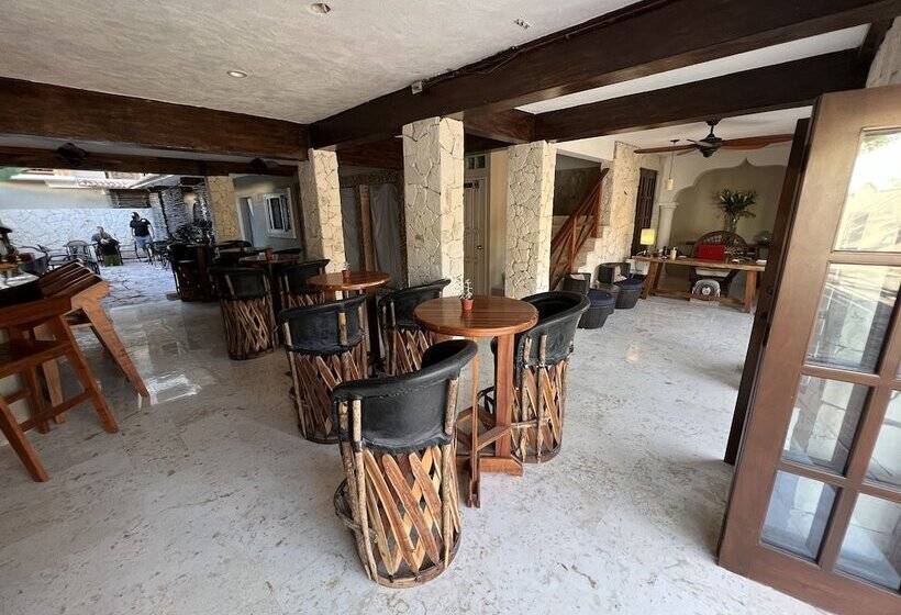 בית מלון כפרי Flamingo