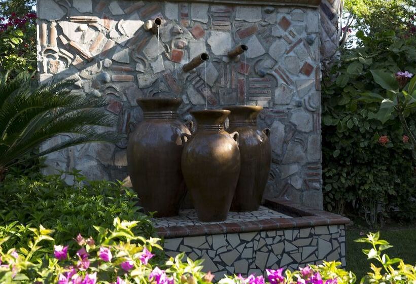 Flamingo Vallarta Hotel & Marina