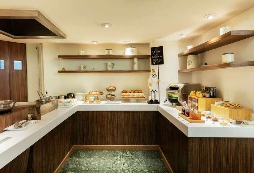 هتل Hilton Mexico City Airport