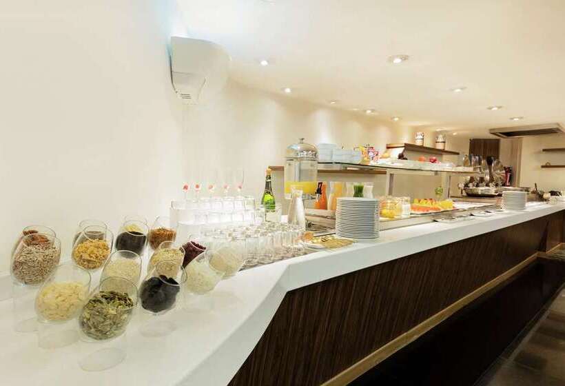 هتل Hilton Mexico City Airport