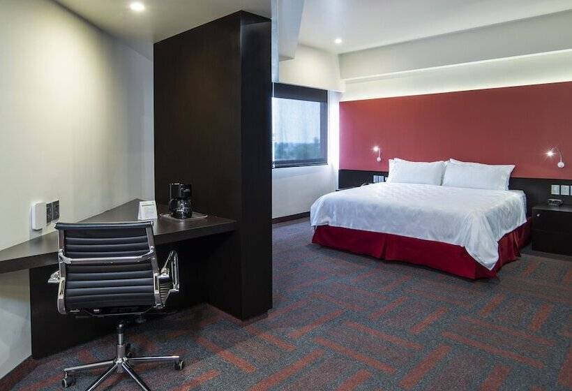 هتل Holiday Inn Mexico Dali Airport, An Ihg