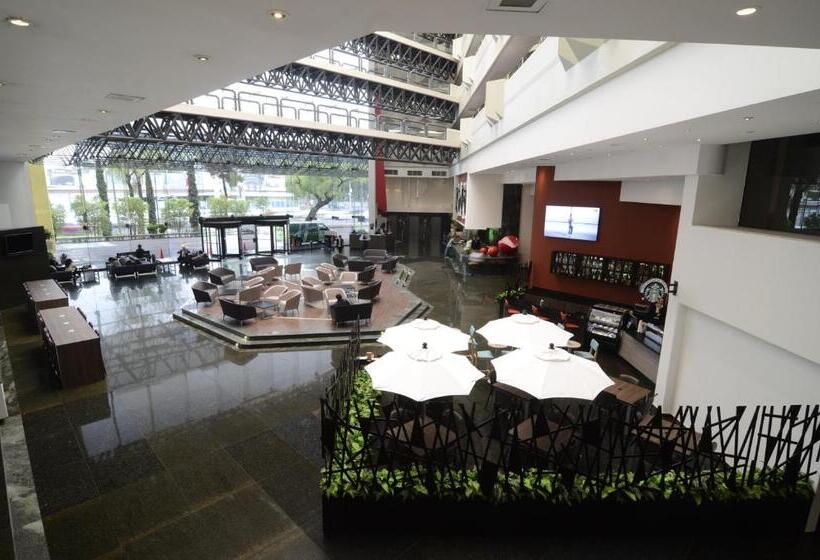 هتل Holiday Inn Mexico Dali Airport, An Ihg