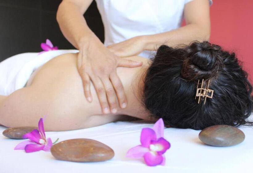 هتل Holiday Inn Mexico Dali Airport, An Ihg