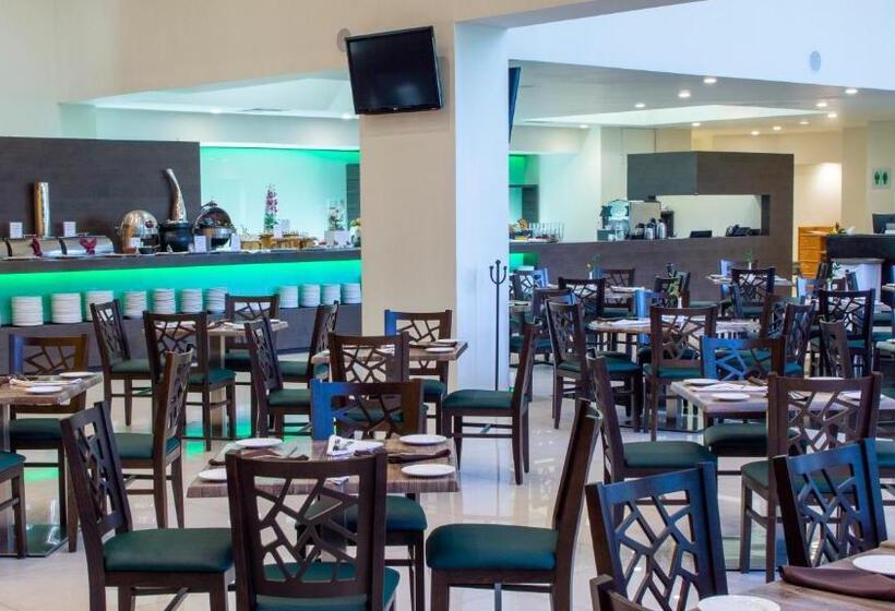 هتل Holiday Inn Mexico Dali Airport, An Ihg