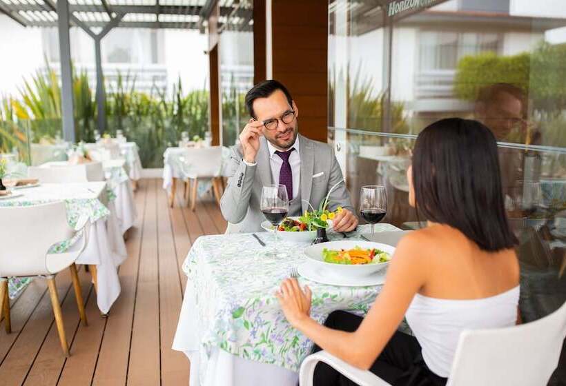 酒店 Horizon & Convention Center