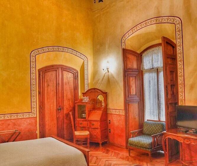 Отель La Casa De La Marquesa