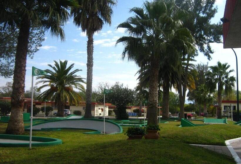 فندق Las Palmas Midway Inn